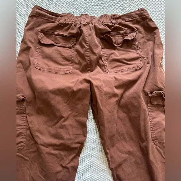 Old Navy Brown OG Cargo Chino High-Rise - Picture 3 of 3